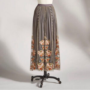 Sundance Adorabella Tulle Maxi Skirt Floral Embroidered Long Maxi Pull On S